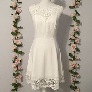 NWOT Stunning White Lace Dress